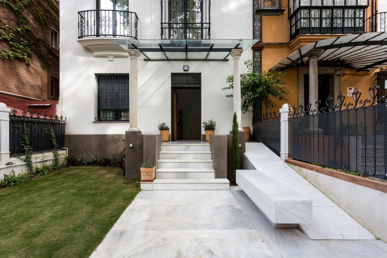 Apartamentos Rg Plaza De Espana Seville Luaran gambar