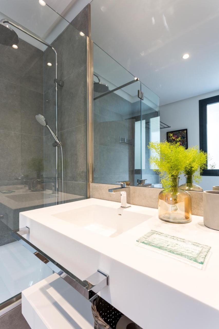 Apartamentos Rg Plaza De Espana Seville Luaran gambar
