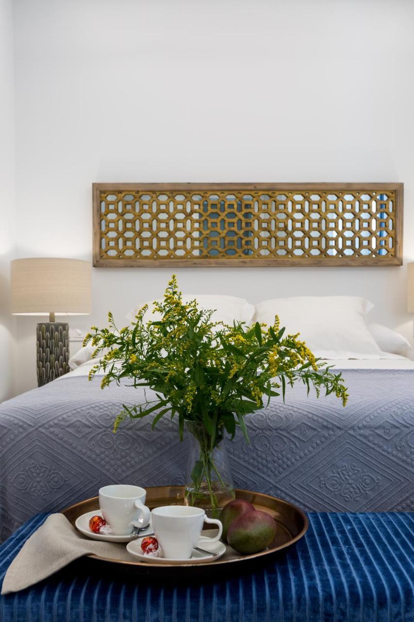 Apartamentos Rg Plaza De Espana Seville Luaran gambar